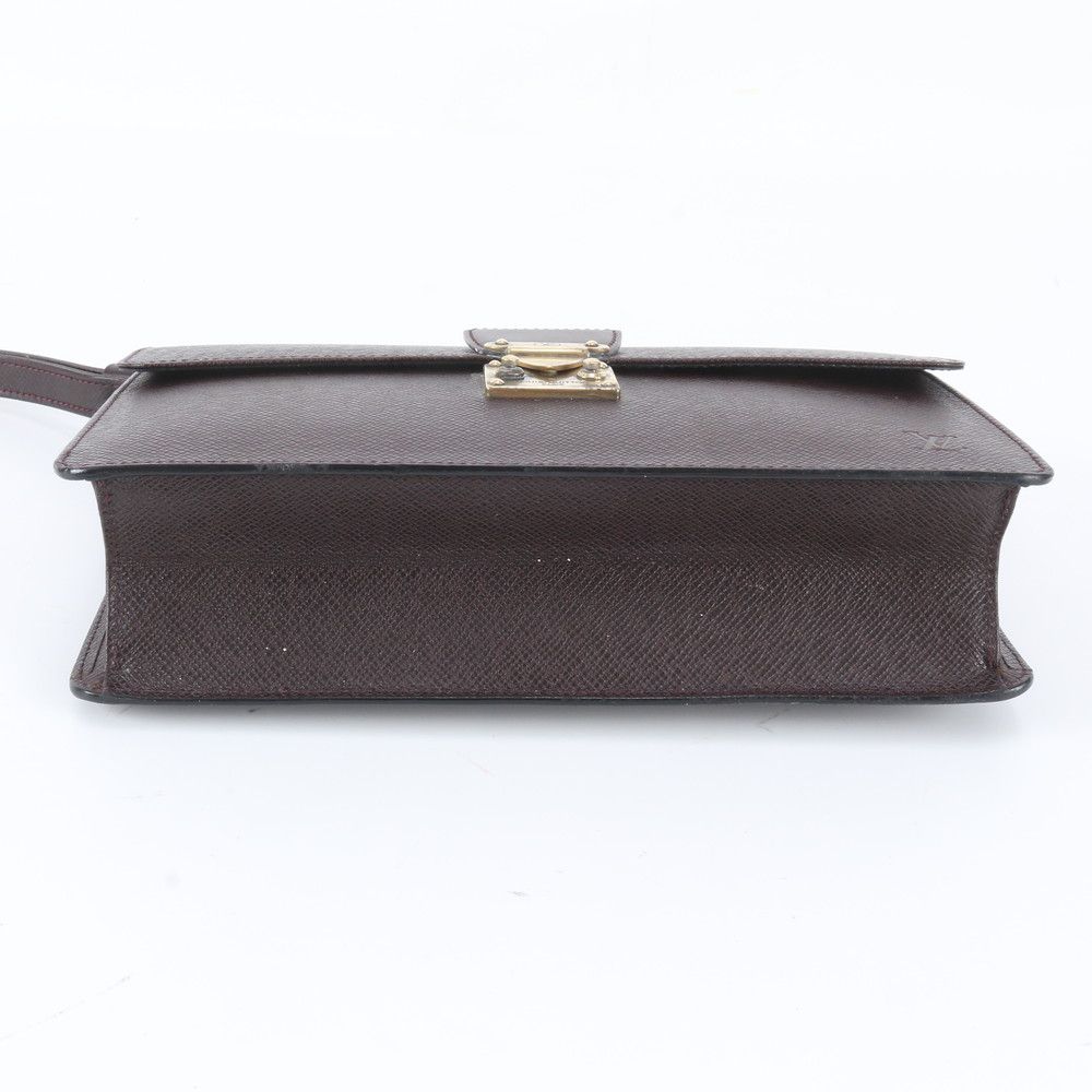 Louis Vuitton Taiga Pochette Clado Acajou Leather Clutch Pouch — view 5