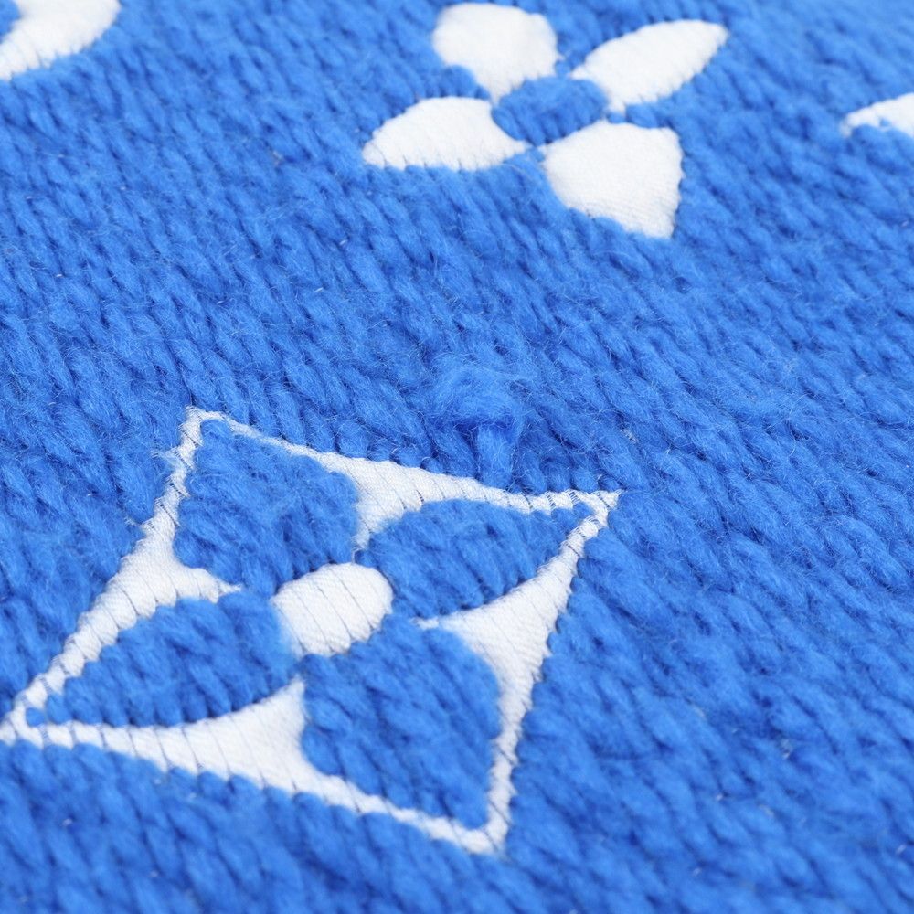 Louis Vuitton Tag Echarpe Logo Mania Silk Monogram Blue Scarf — view 8