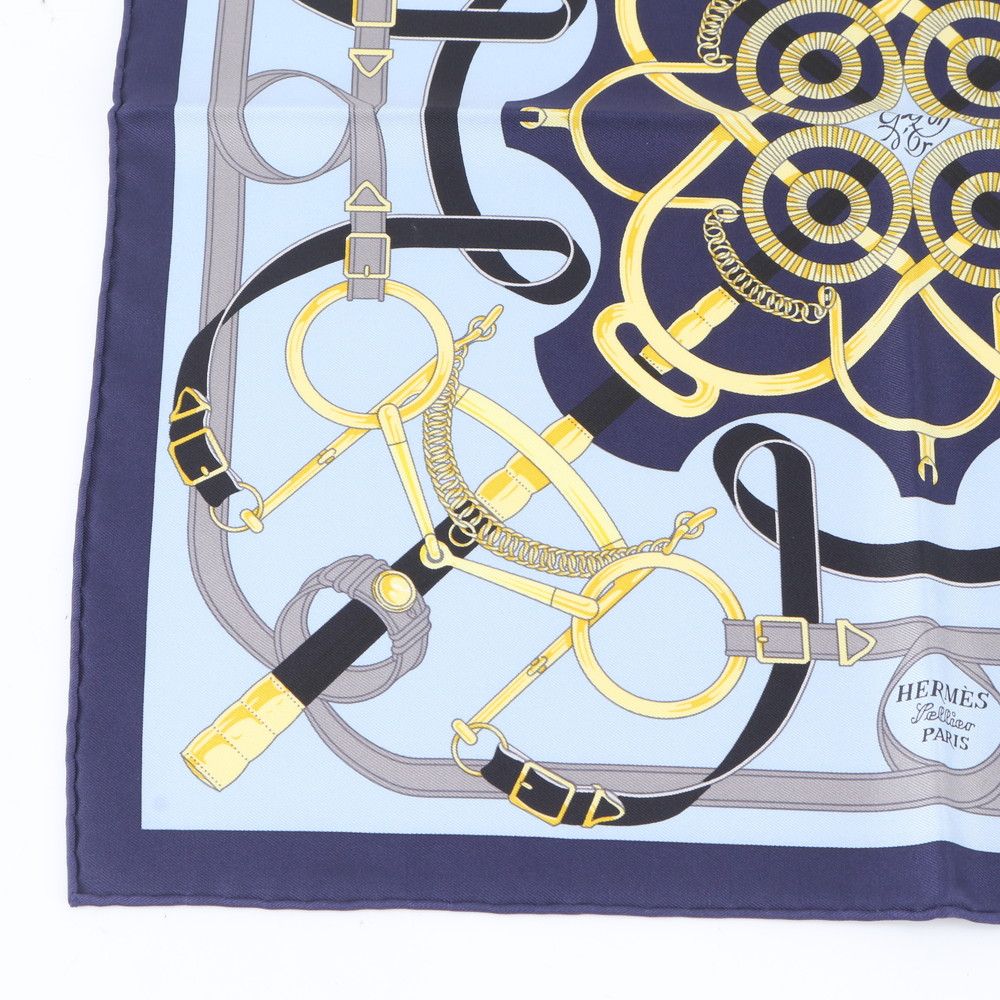 Hermes Tagged Carre Eperon D'or Yellow Gold Spurs Silk 100% Scarf — view 5