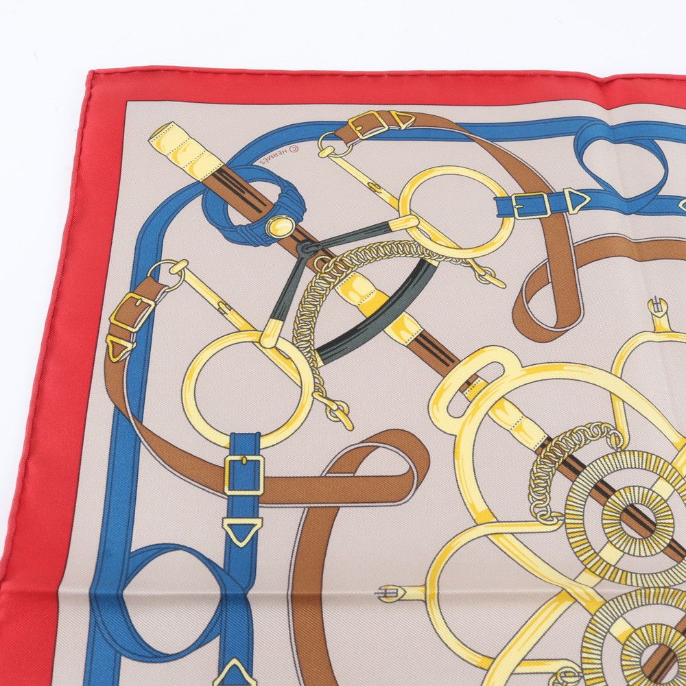 Hermes Tagged Carre Eperon D'or Yellow Gold Spurs Silk 100% Scarf — view 3