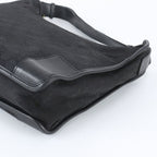 Gucci GG Canvas 001 Leather Oneshoulder Shoulder Bag Hand Black — view 4