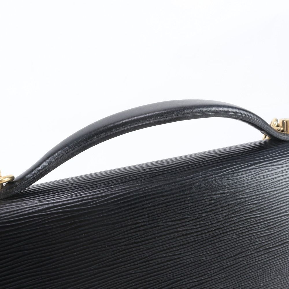 Louis Vuitton Epi Porto Documan Bandouliere 2-Way Business Bag Crossbody — view 2
