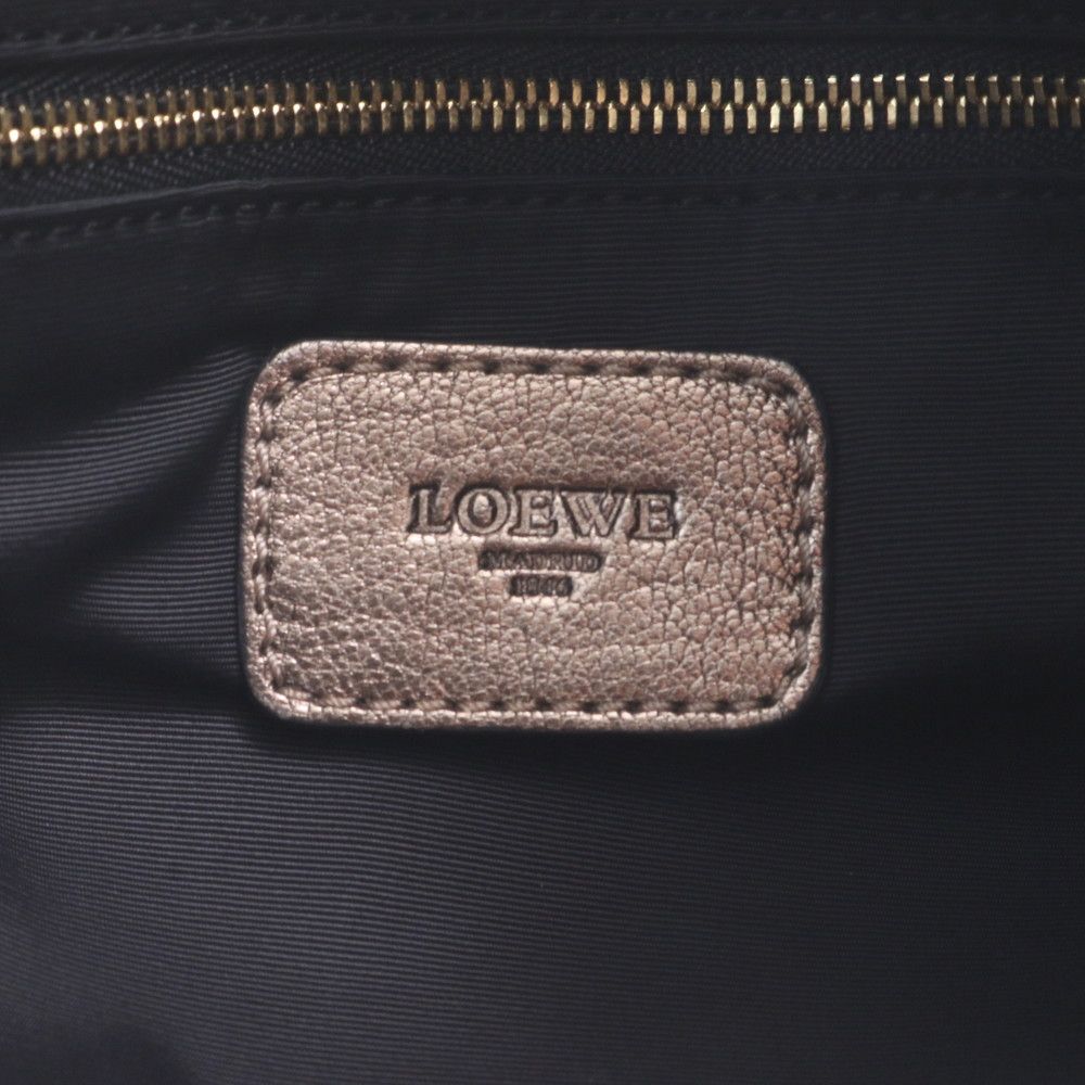 Loewe Anagram Maia Leather Oneshoulder Shoulder Bag Hand — view 8