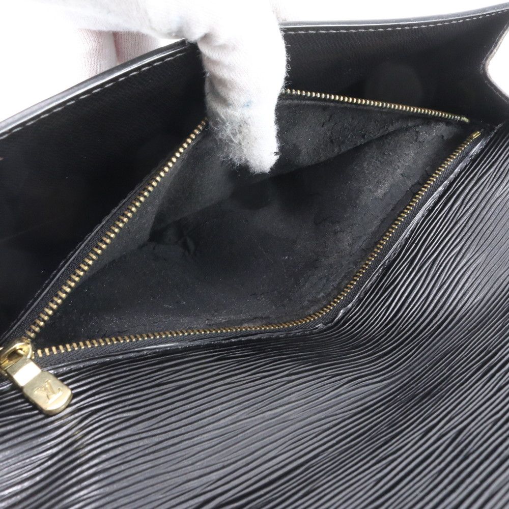 Louis Vuitton Epi Series Dragonne Pochette Leather Secondbag Clutch Business — view 8