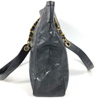 Chanel Shoulder Bag CC Logo Black — view 4