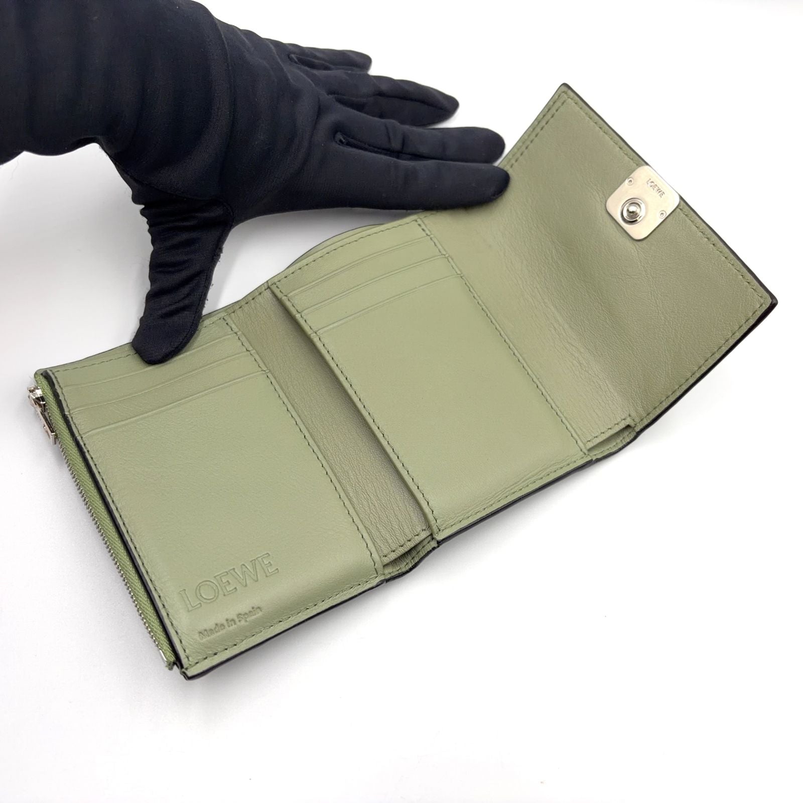 Loewe Wallet Khaki Green Anagram Trifold Silver — view 3