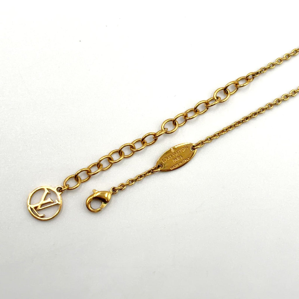 Louis Vuitton Essential Metal Necklace Gold — view 6