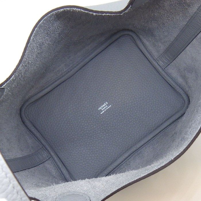 Hermes Handbag Picotin Lock PM Gris Perle Taurillon Clemence Silver — view 5