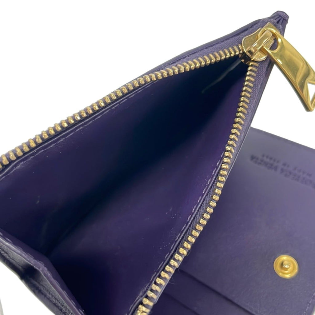 Bottega Veneta Bifold Wallet Small Case Purple Leather — view 4