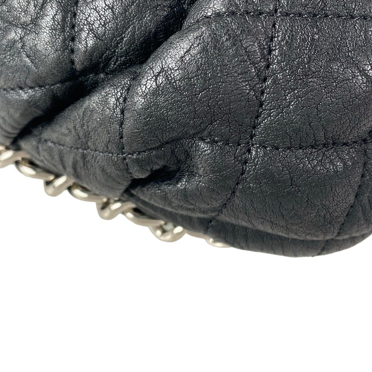 Chanel Shoulder Bag Chain Around Black Silver Leather — view 7