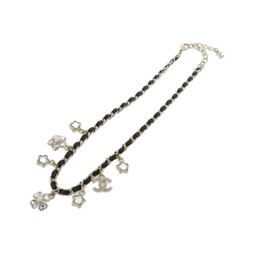 Chanel Choker Necklace Gold — view 2