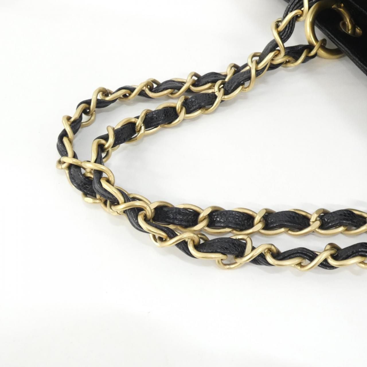 Chanel Vintage Shoulder — view 8
