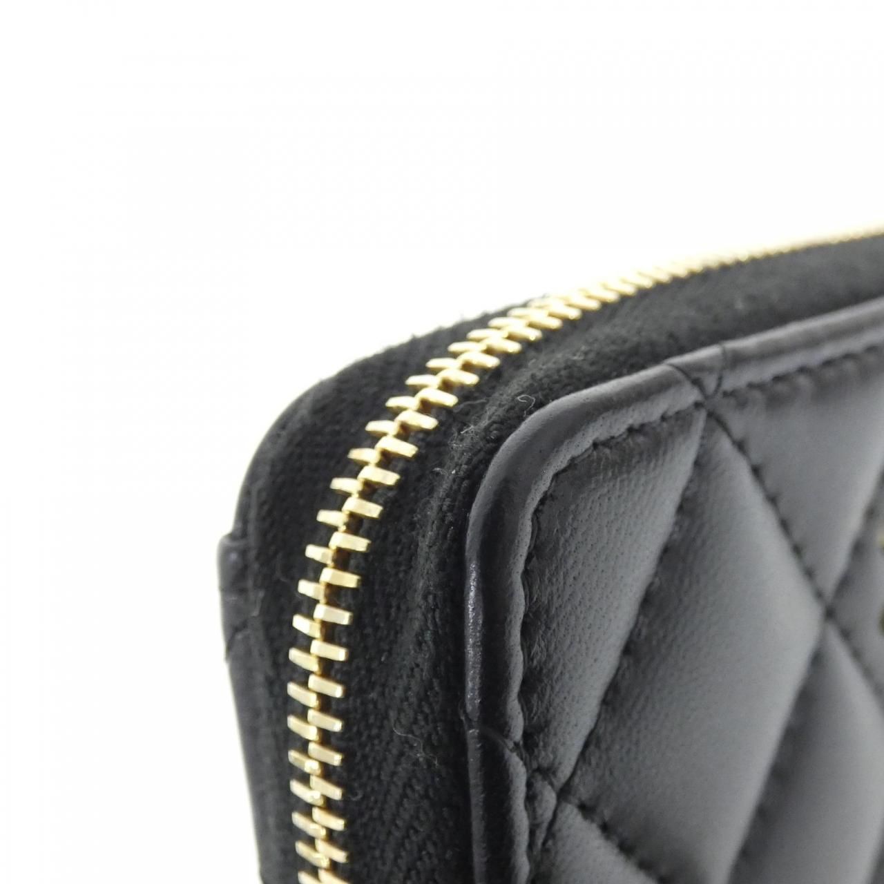 Chanel Timeless Classic Line Coin Case — view 5