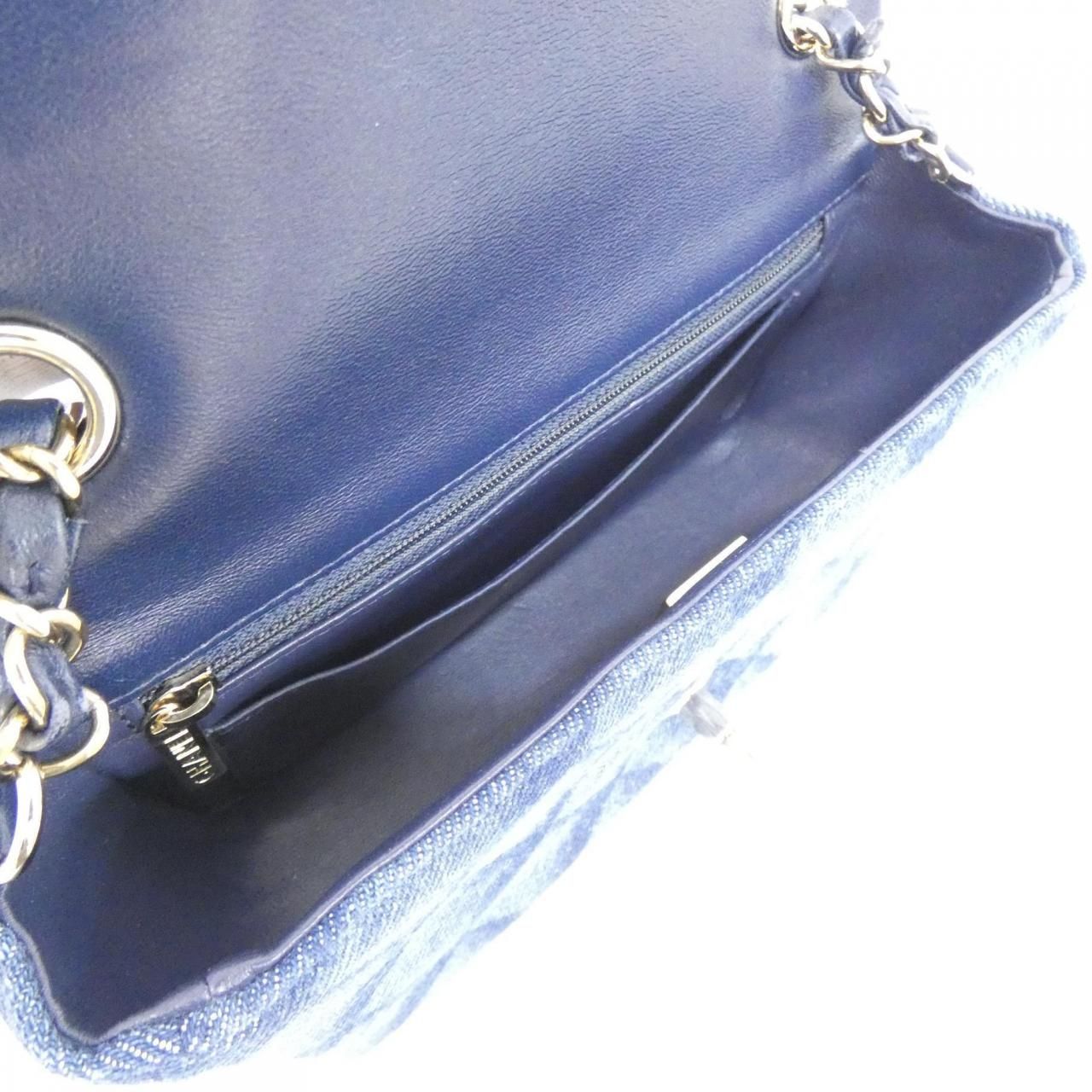 Chanel Shoulder Bag Blue — view 5