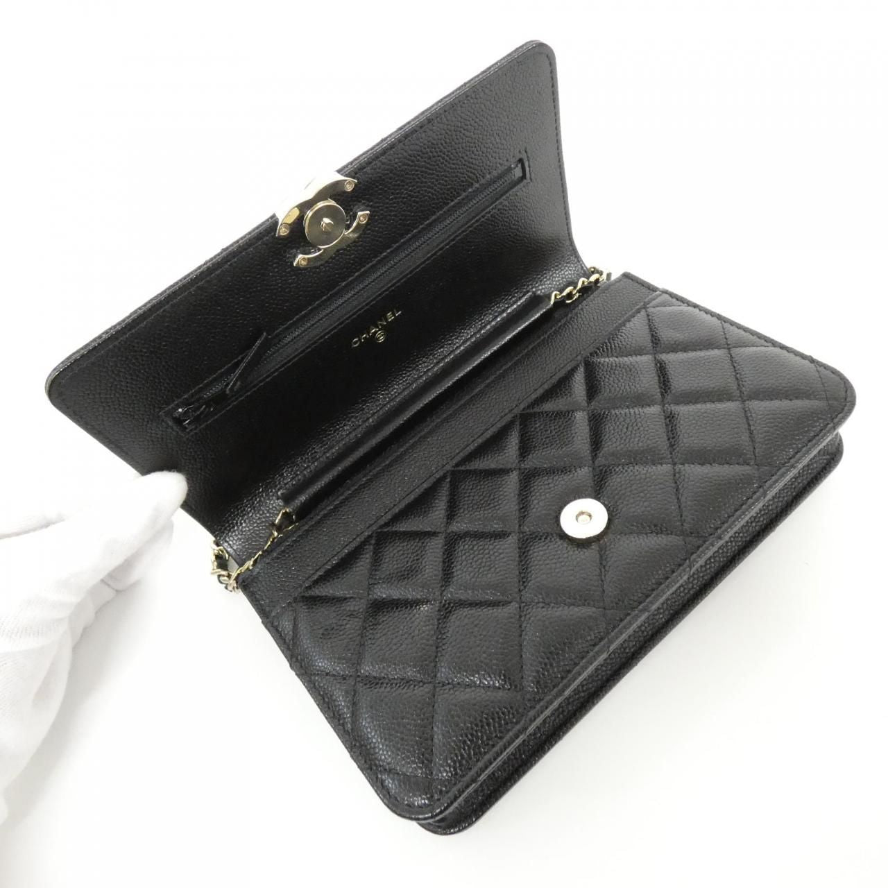 Chanel Chain Wallet Shoulder — view 6