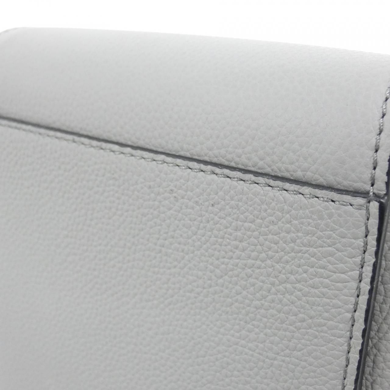 Loewe Hammock Compact Shoulder — view 3