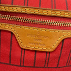 Louis Vuitton Tote Monogram Neverfull MM Cerise — view 9