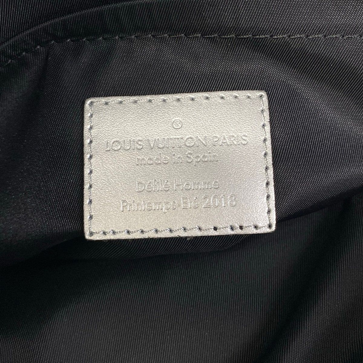Louis Vuitton Shoulder Bag Monogram Reflective Messenger PM Silver — view 8