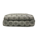 Louis Vuitton Shoulder Bag Monogram Reflective Messenger PM Silver — view 5