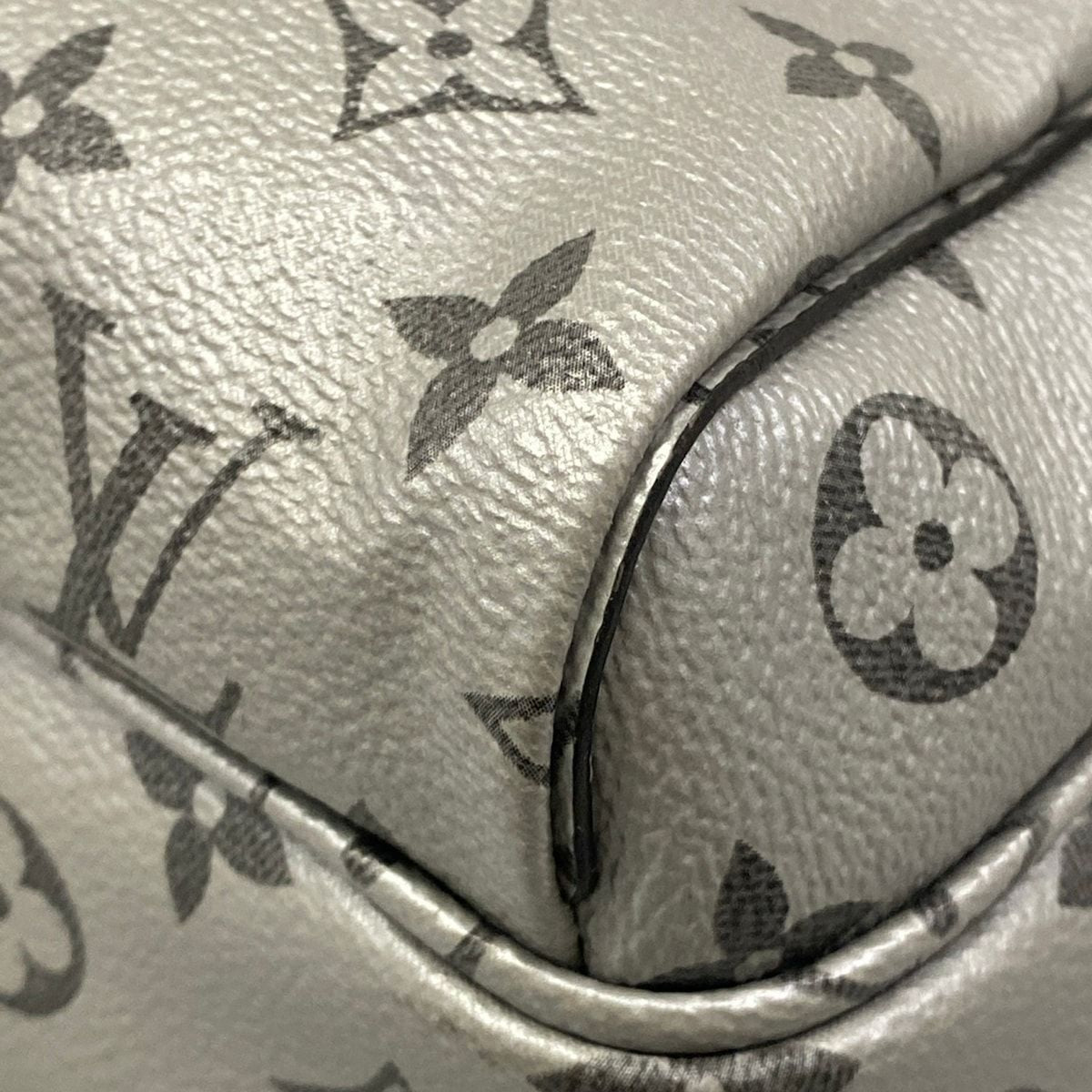Louis Vuitton Shoulder Bag Monogram Reflective Messenger PM Silver — view 6