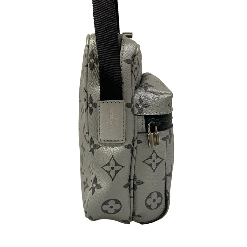 Louis Vuitton Shoulder Bag Monogram Reflective Messenger PM Silver — view 2