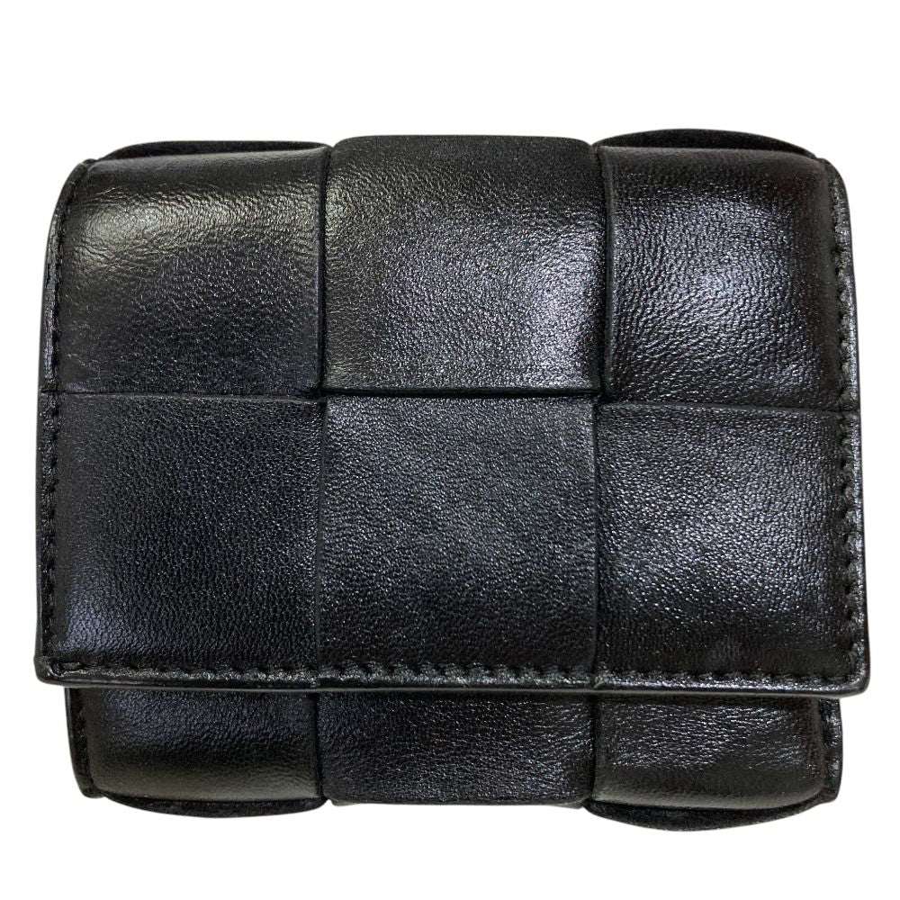 Bottega Veneta Maxi Intrecciato Cassette Trifold Wallet Zipper Black