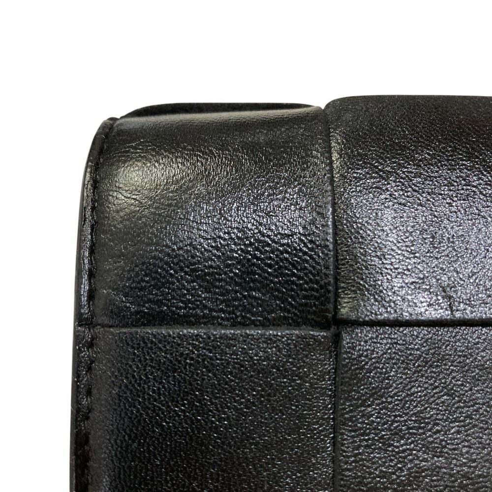 Bottega Veneta Maxi Intrecciato Cassette Trifold Wallet Zipper Black — view 2