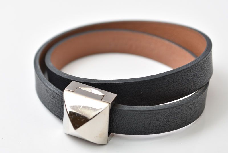 Hermes Bracelet Bangle Medallion Infini Double Tour T2 Black Silver Leather — view 2