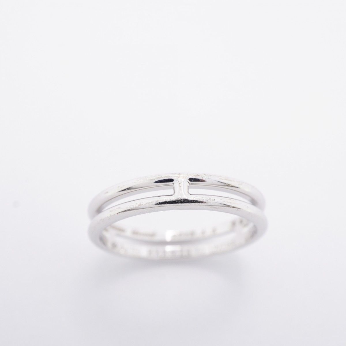 Hermes Ring Arianne 18k White Gold — view 2