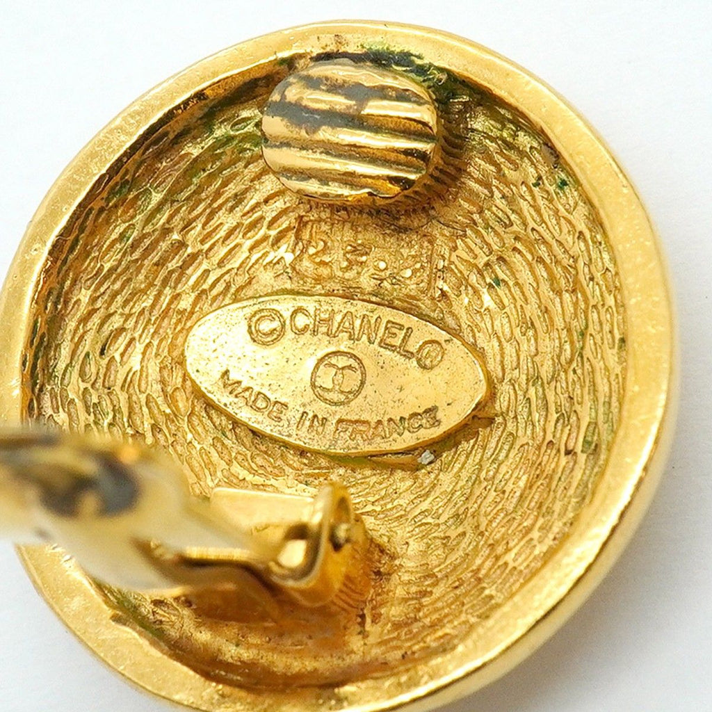 Chanel Earrings Vintage CC Logo Quilted Round — view 4