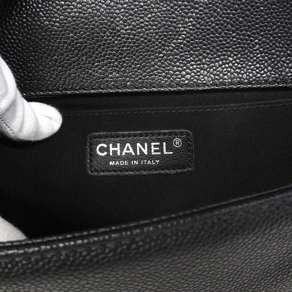 Chanel Shoulder Bag Boy Caviar Leather Black Silver — view 5