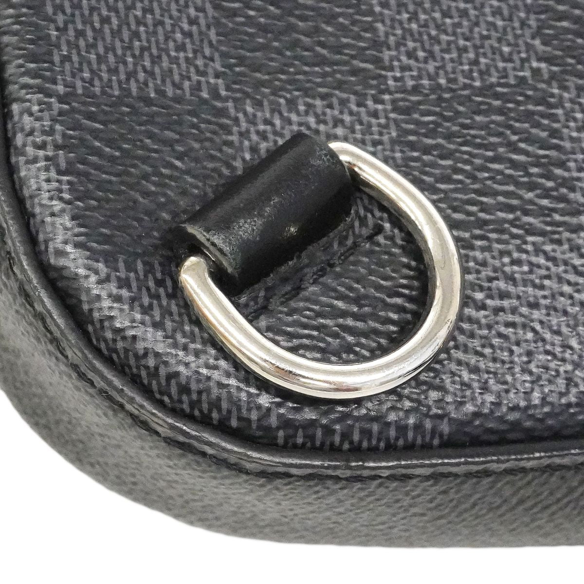 Louis Vuitton Belt Bag Damier Graphite Avenue Black — view 9