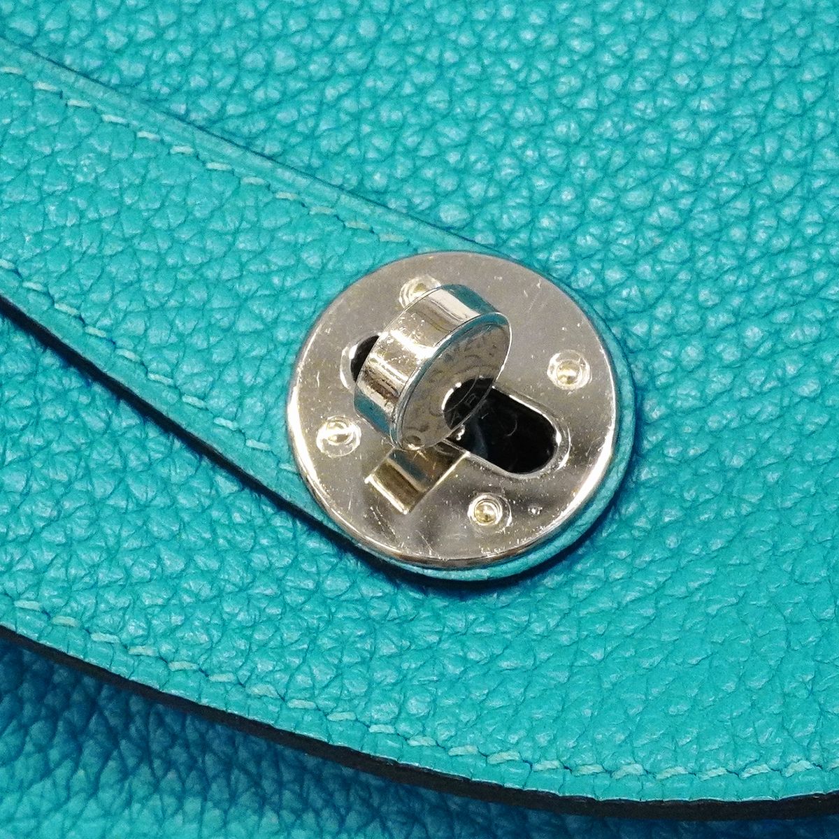 Hermes Handbag Lindy 30 Taurillon Clemence Turquoise Silver 2-Way — view 8