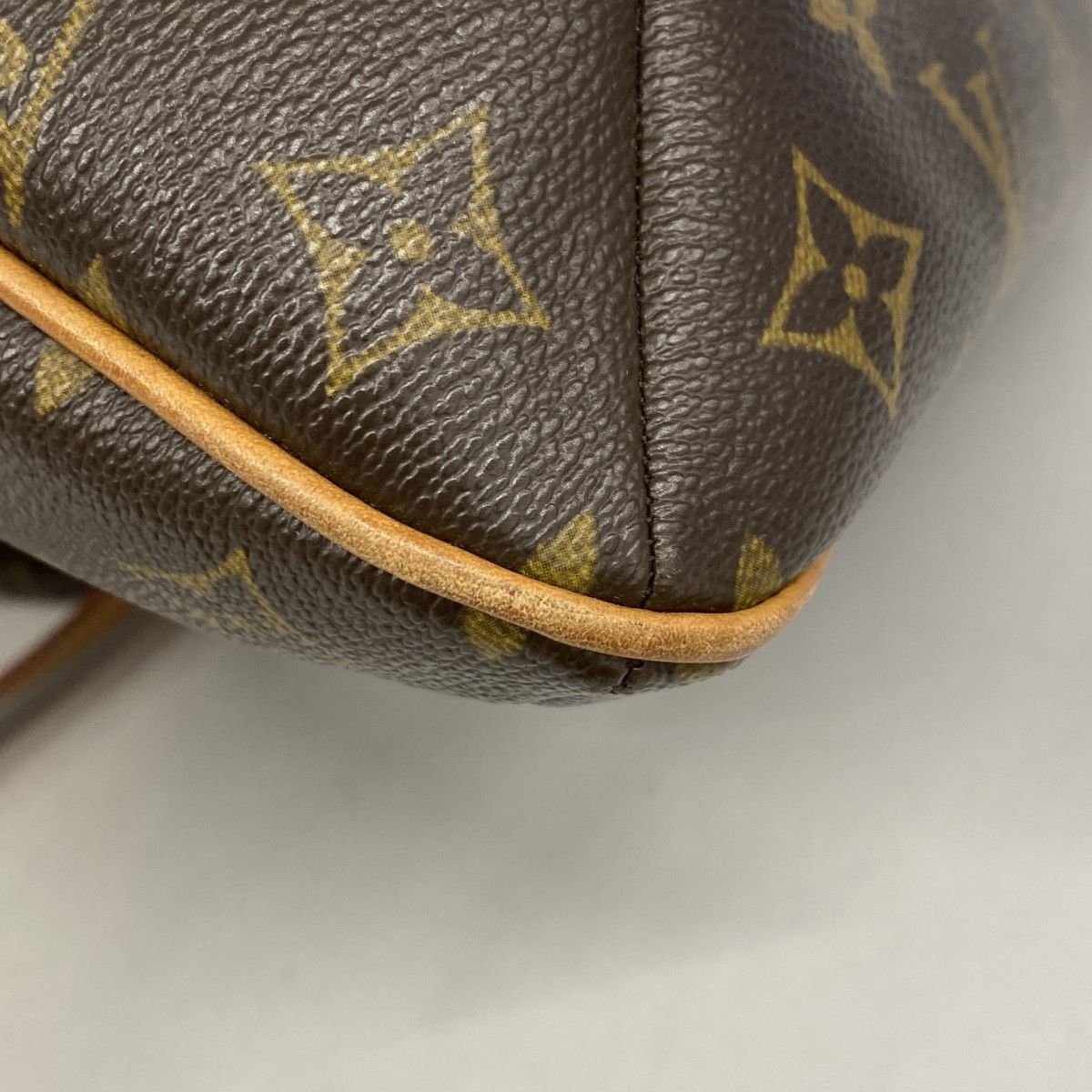 Louis Vuitton Shoulder Bag Monogram Musette Brown — view 6