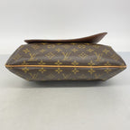 Louis Vuitton Shoulder Bag Monogram Musette Brown — view 3