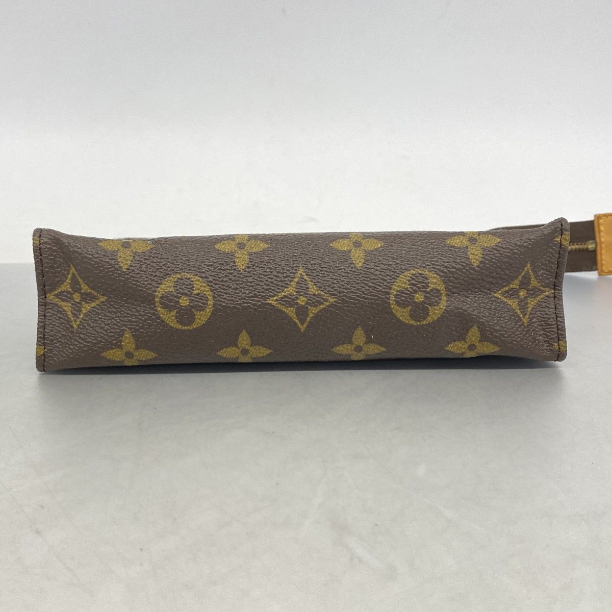 Louis Vuitton Pouch Monogram Pochette Toilet 19 Brown — view 3