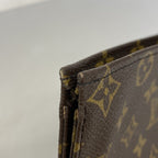 Louis Vuitton Pouch Monogram Pochette Toilet 19 Brown — view 6