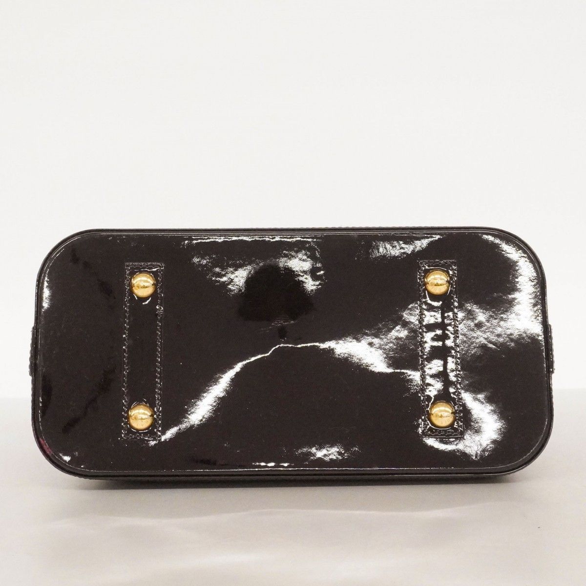 Louis Vuitton Handbag Vernis Alma PM Amaranto — view 3