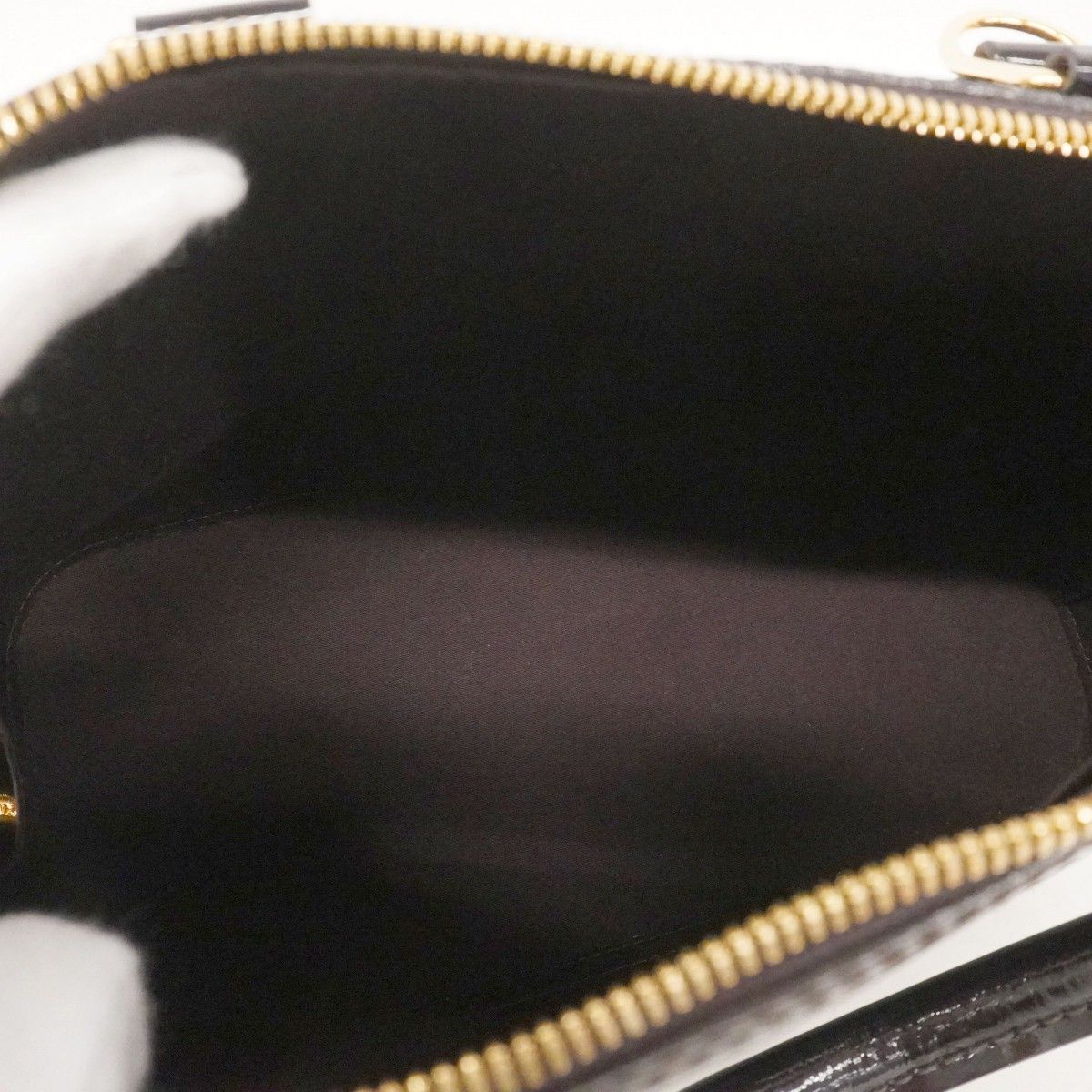 Louis Vuitton Handbag Vernis Alma PM Amaranto — view 4