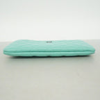 Chanel Pouch Quilted Lambskin Emerald Green — view 2