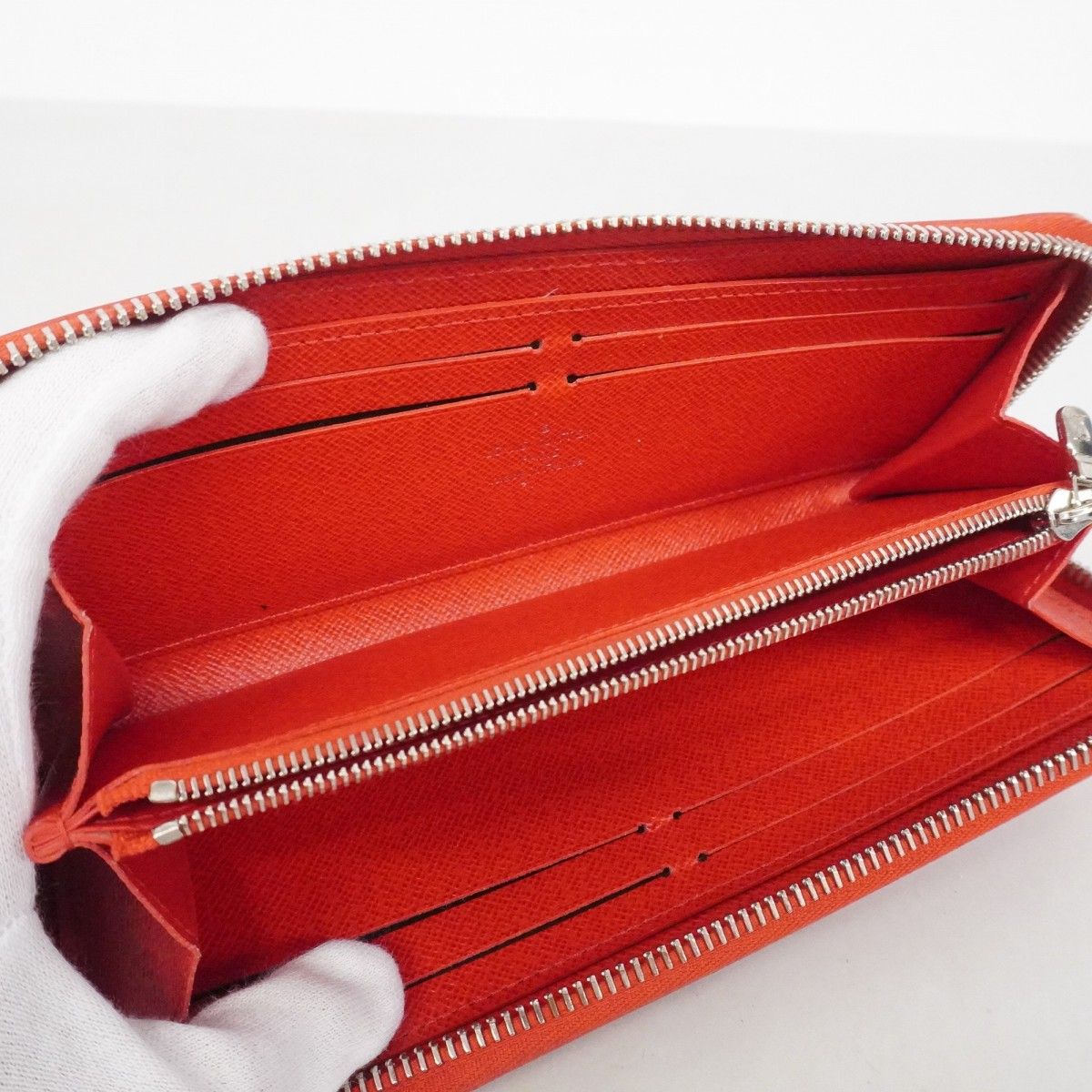 Louis Vuitton Wallet Epi Portefeuille Clemence Coquelicot — view 3