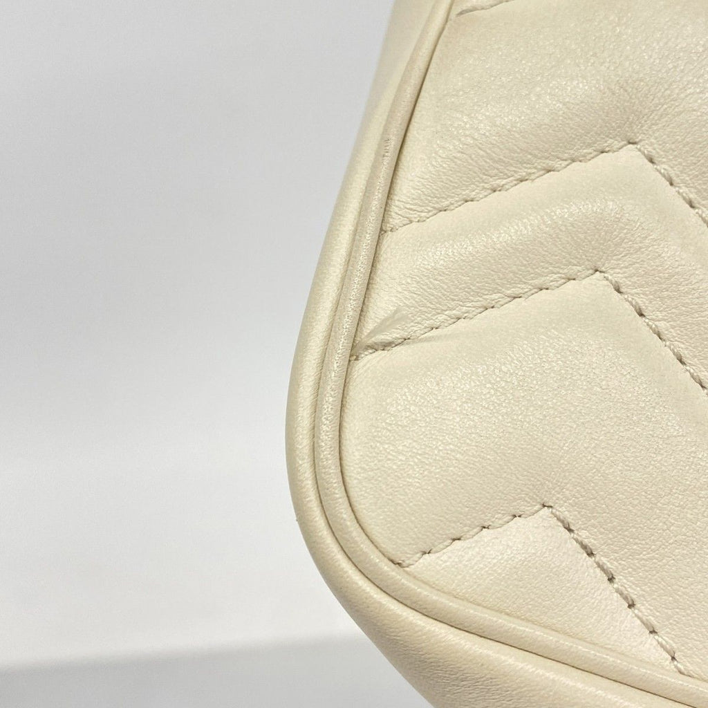 Gucci Shoulder Bag GG Marmont Leather White Gold — view 7