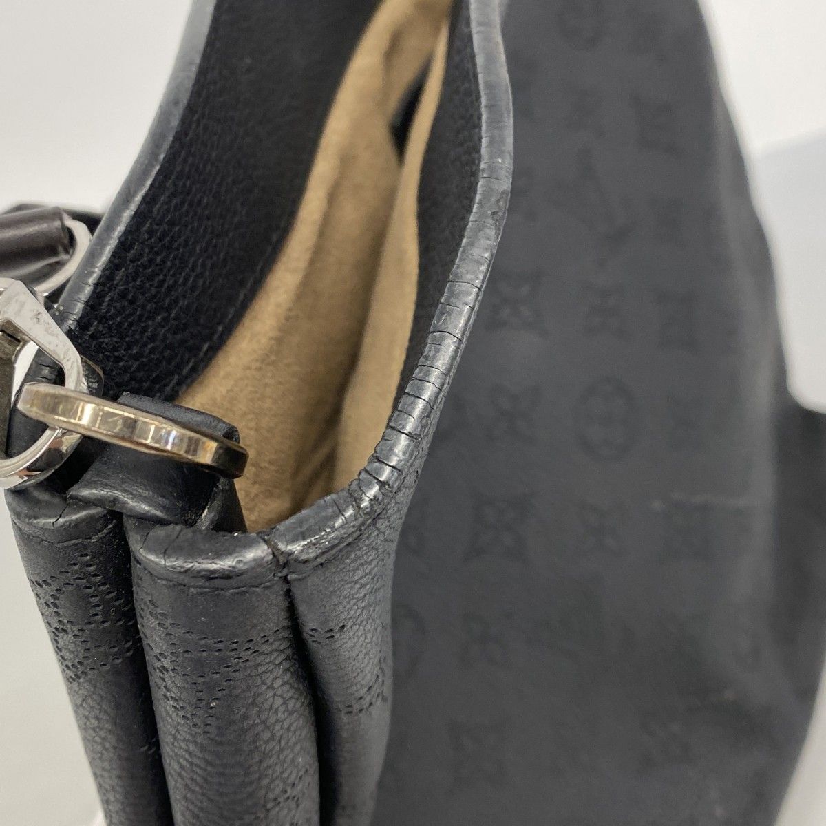 Louis Vuitton Handbag Mahina Babylon PM Noir — view 7