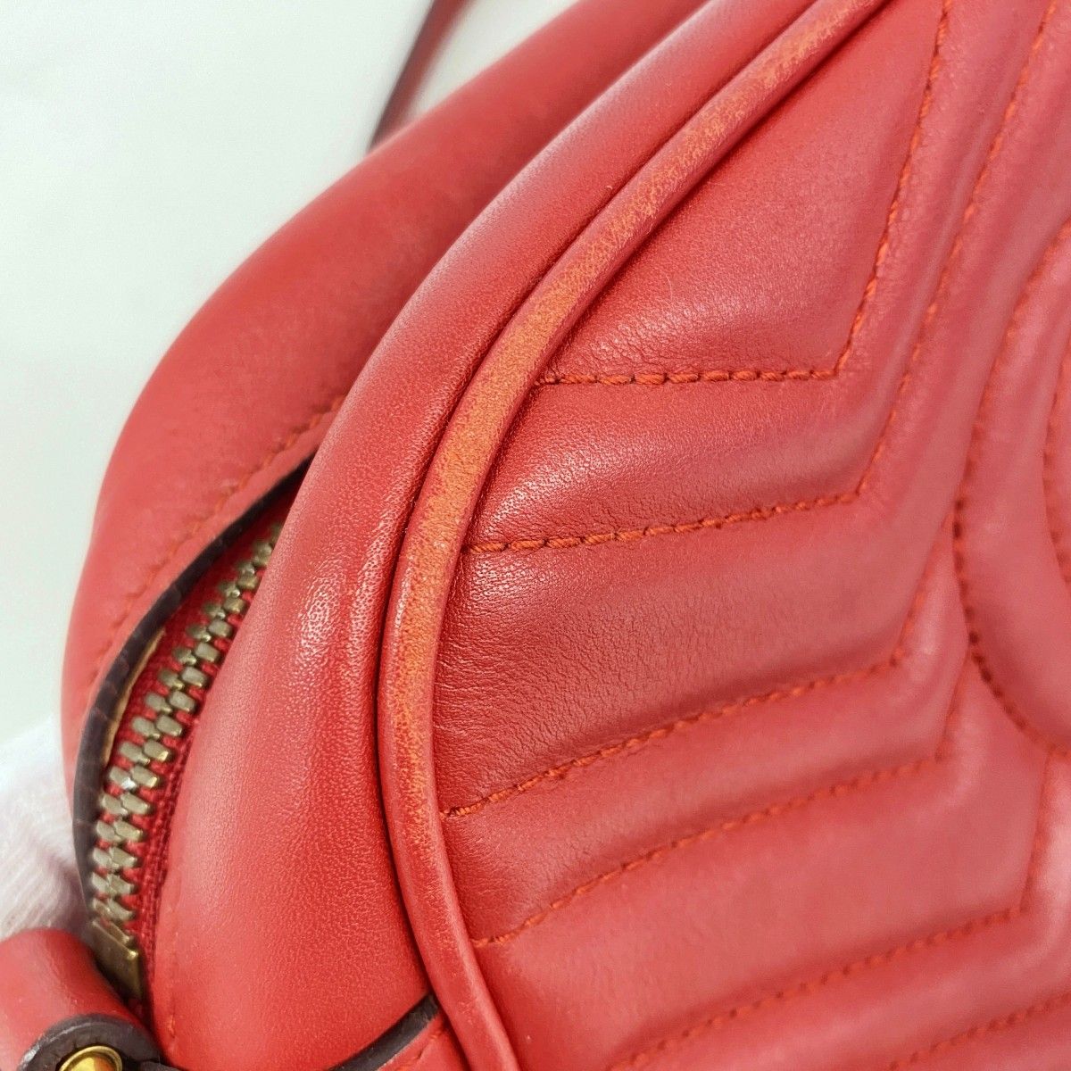 Gucci Shoulder Bag GG Marmont Leather Red Gold — view 7