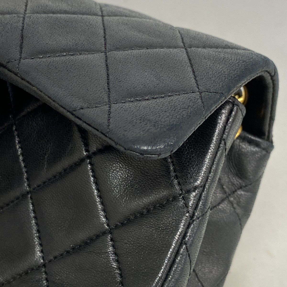 Chanel Shoulder Bag Quilted Lambskin Black Gold — view 8