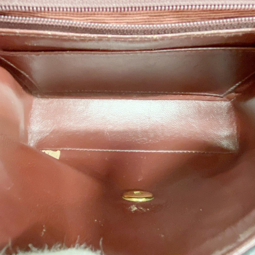 Chanel Shoulder Bag Quilted Lambskin Black Gold — view 4