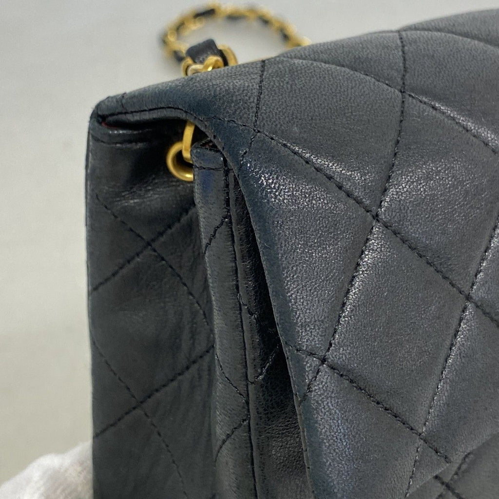 Chanel Shoulder Bag Quilted Lambskin Black Gold — view 7