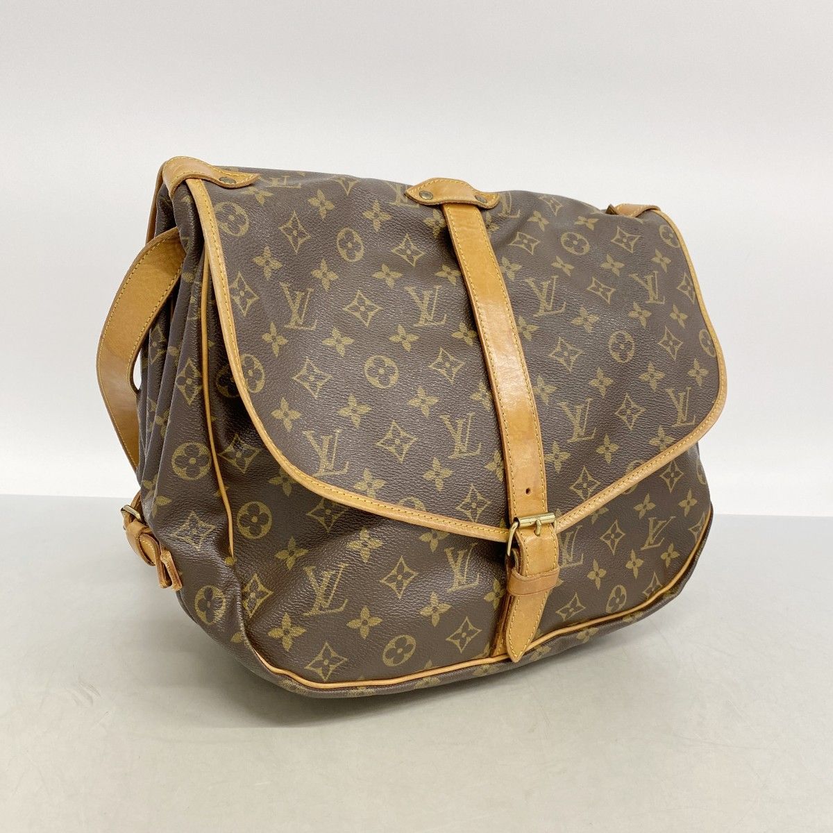 Louis Vuitton Shoulder Bag Monogram Saumur 35 Brown — view 2