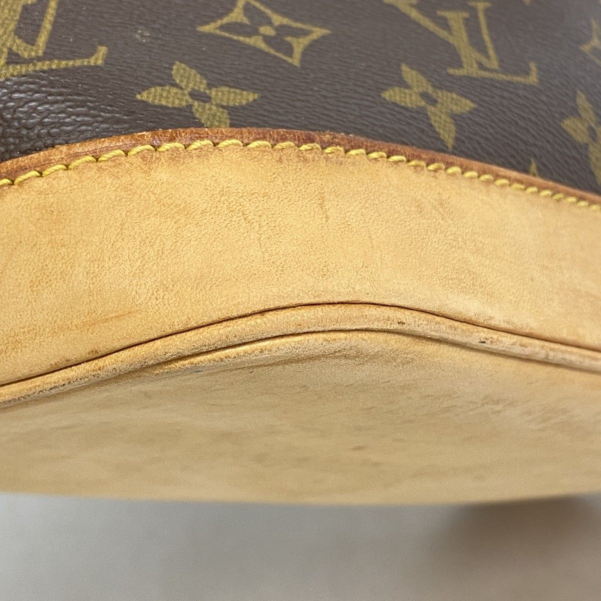 Louis Vuitton Handbag Monogram Alma Brown — view 6