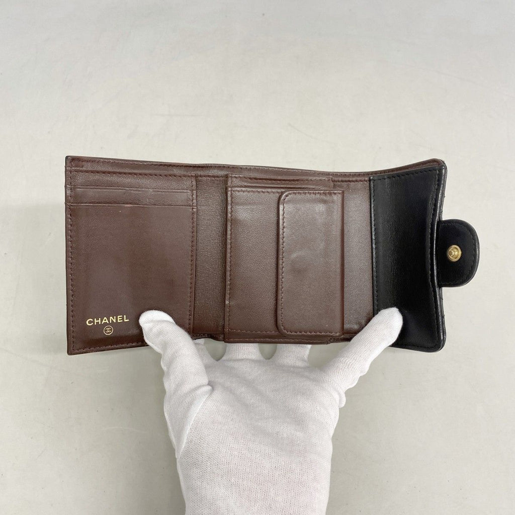 Chanel Trifold Wallet Quilted Lambskin Black Gold — view 3